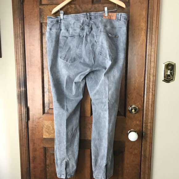 Junarose Gray 5-Pocket Ankle Jeans w/Zipper on Leg Size 20 - Picture 7 of 12